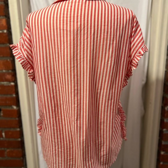 Red and White Strip short sleeved top - Picture 5 of 11